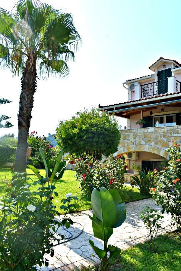 Kakia 2 Bedroom Apartment Zakynthos Town Exterior photo